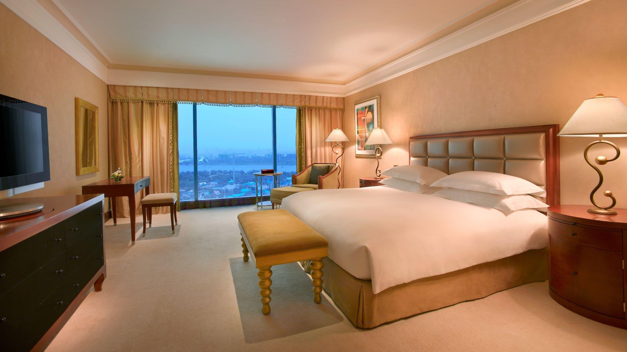 Hotel Grand Hyatt Dubai Esterno foto A bedroom at the hotel
